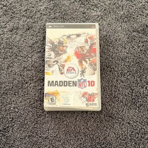 Madden NFL 10 PSP Game